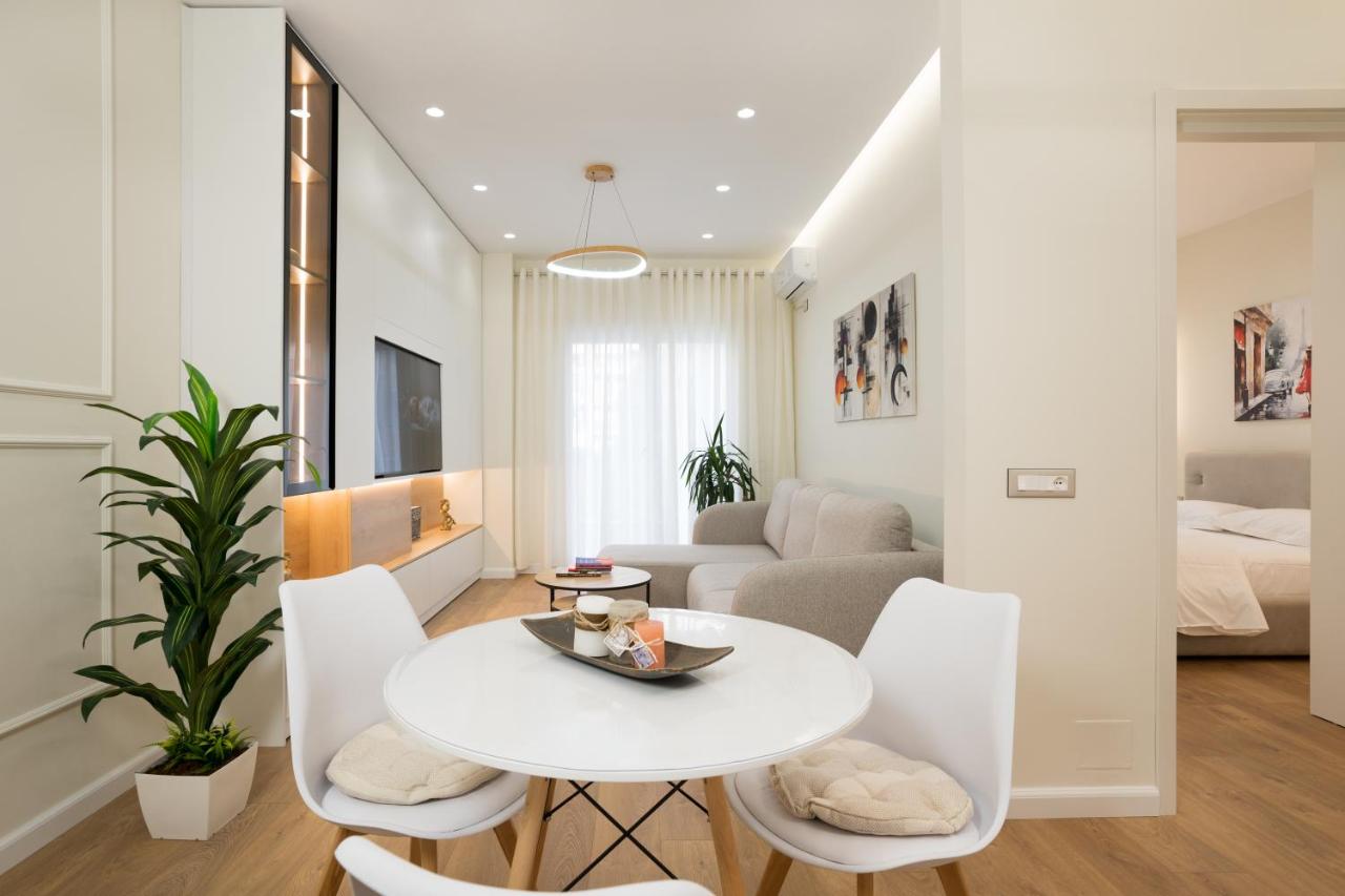 Jora Luxury Apartment Tirane - Chambres d’hôtes Kashar