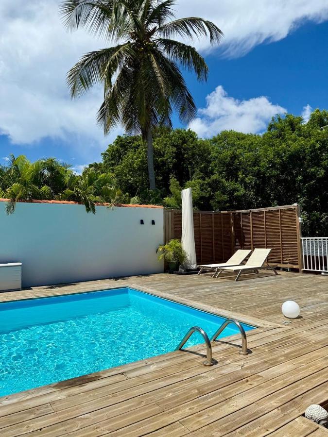 Côté Sud à Petit Havre Bungalow et Studio de luxe - B&B Le Gosier