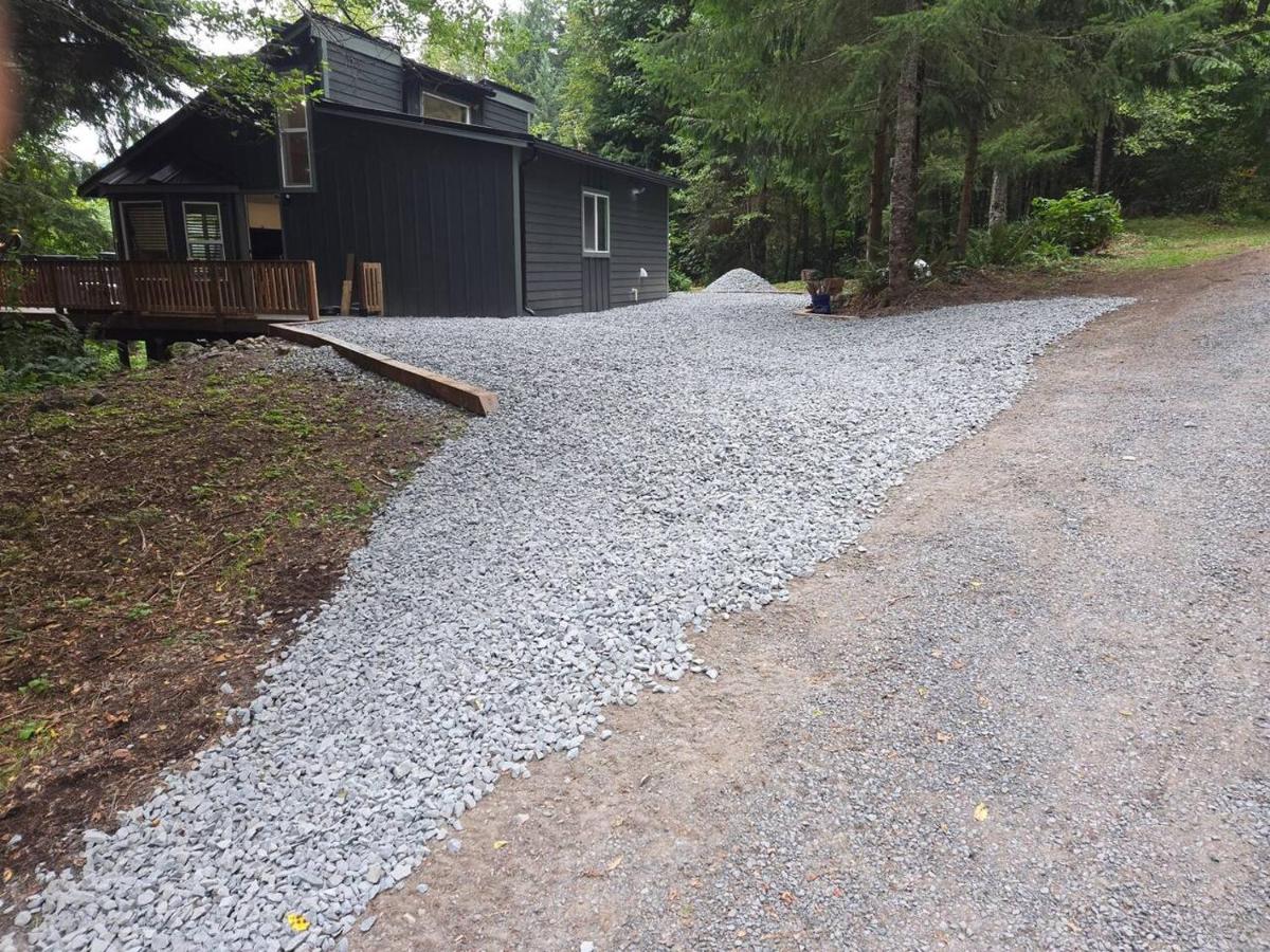 Dovetail Den - Tranquil with Hot Tub and Air Conditioning - Chambres d’hôtes Ashford