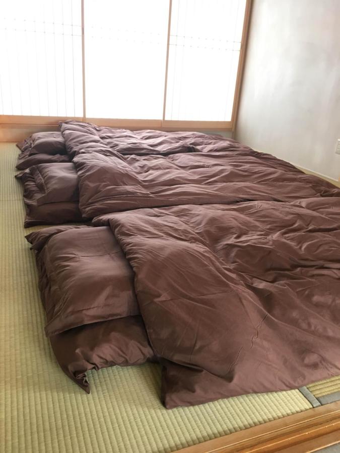 Driepersoonskamer in Japanse Stijl met Gedeelde Badkamer