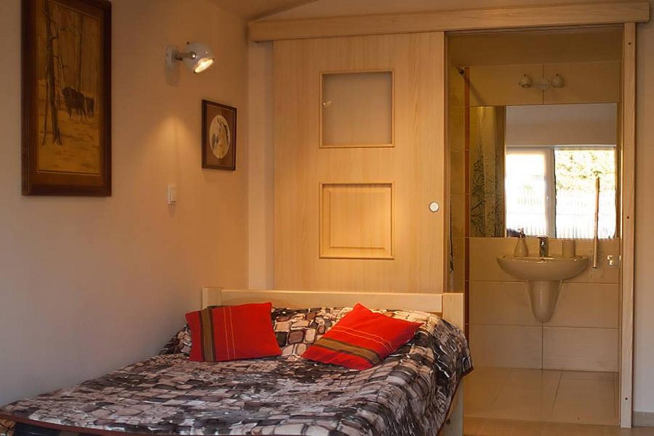 Przytulny kąt - Bed and Breakfast Białowieża