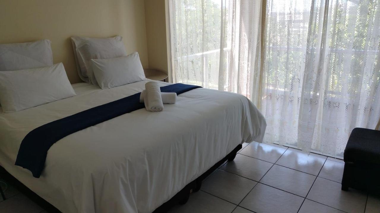 Shelly Beach Guest House - B&B Margate