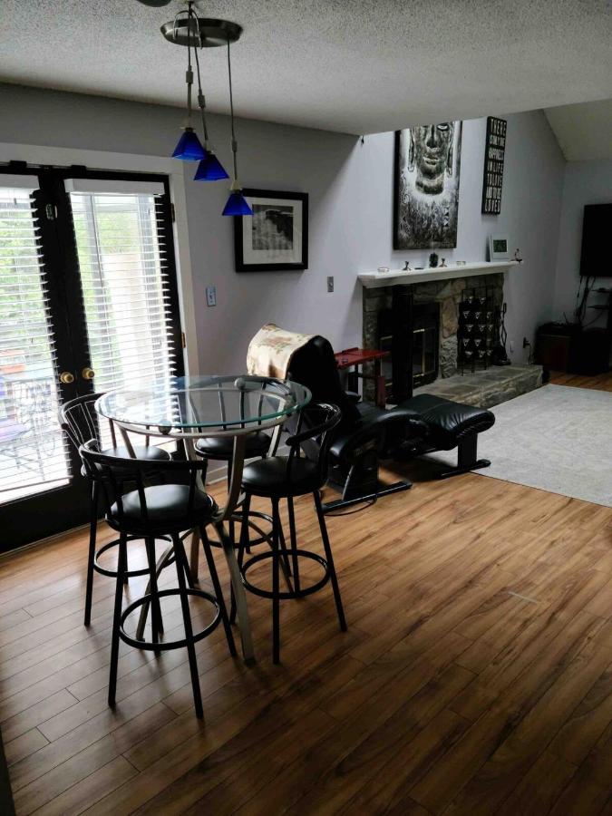 Large place close golf course ,mall and downtown - B&B Raleigh