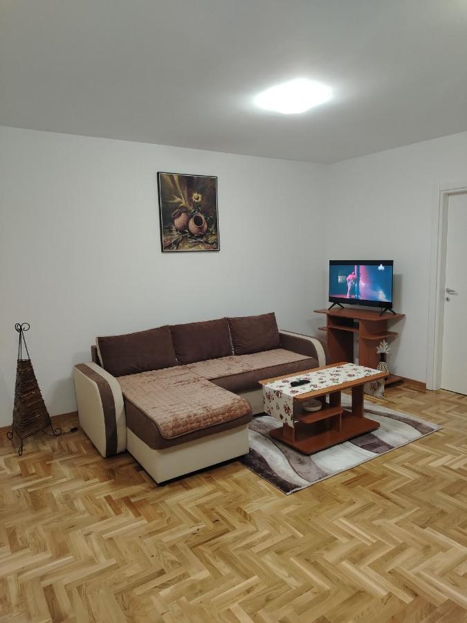 STAN NA DAN Stara Pazova - Bed and Breakfast Stara Pazova