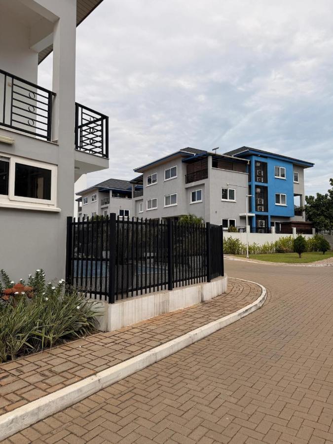 4BR Town House Cantonments, Pool, Private Garden - Ferienwohnung Accra