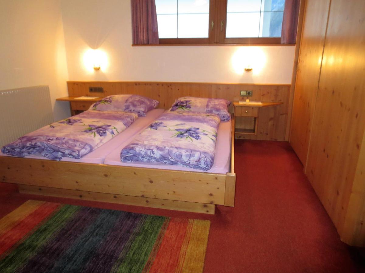 One-Bedroom Apartment (3 Adults)