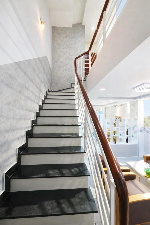 Long Homestay Mỹ Hạnh - Hotels - Ferienwohnung Đức Hòa