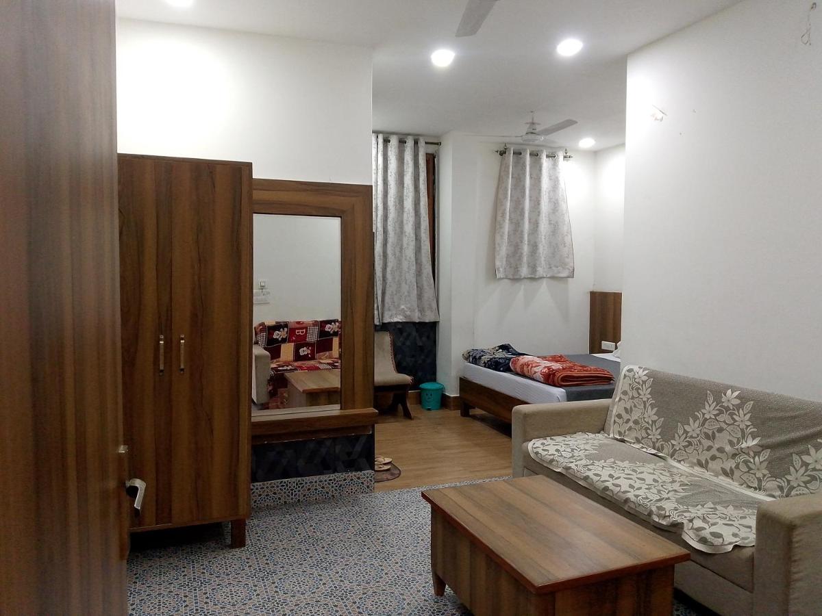 Double or Twin Room with Balcony