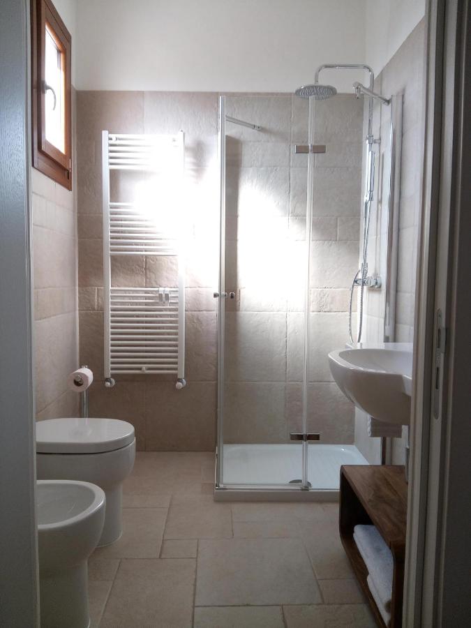 Large Double Room with Private Bathroom
