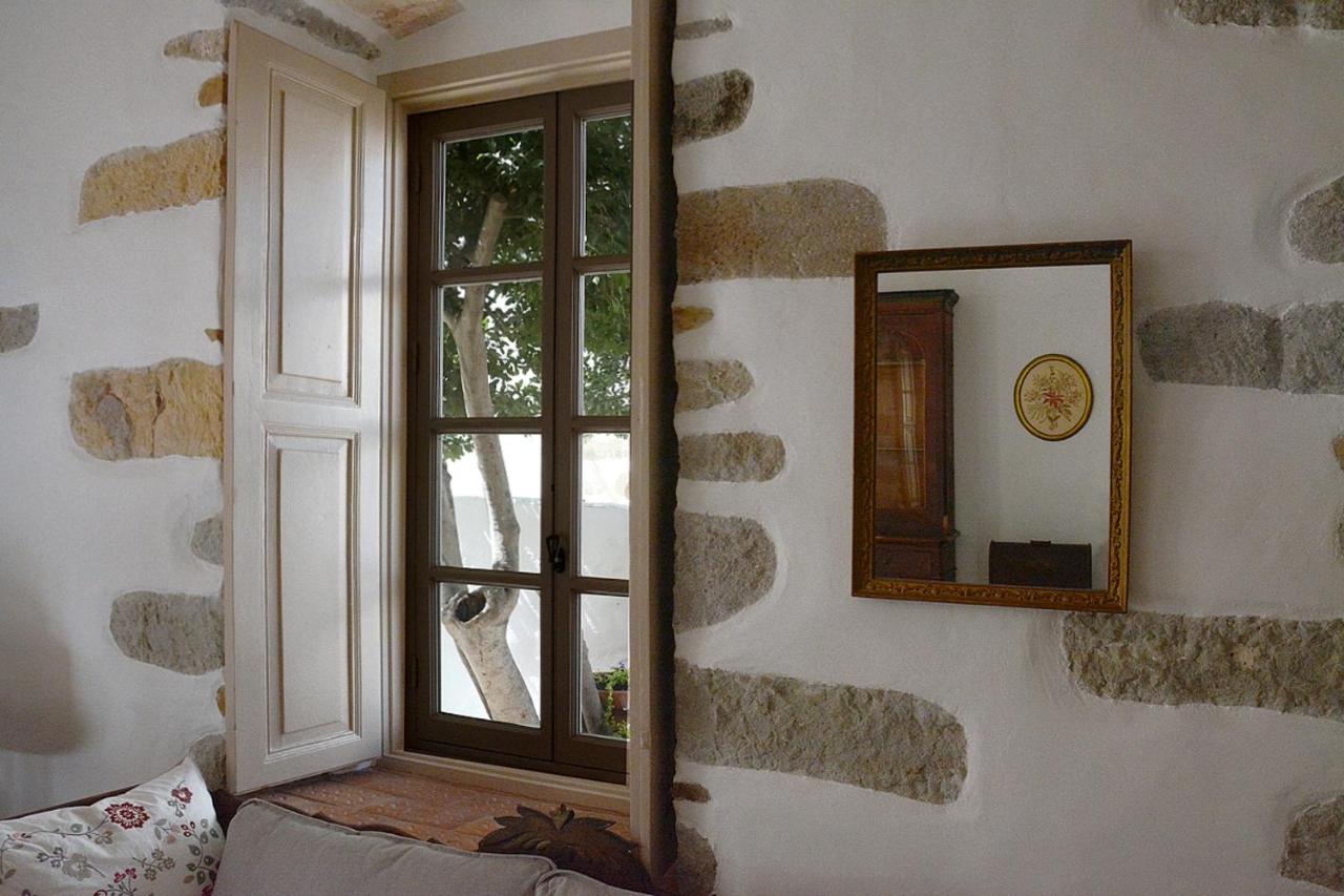 En Patmo Holiday Home - B&B