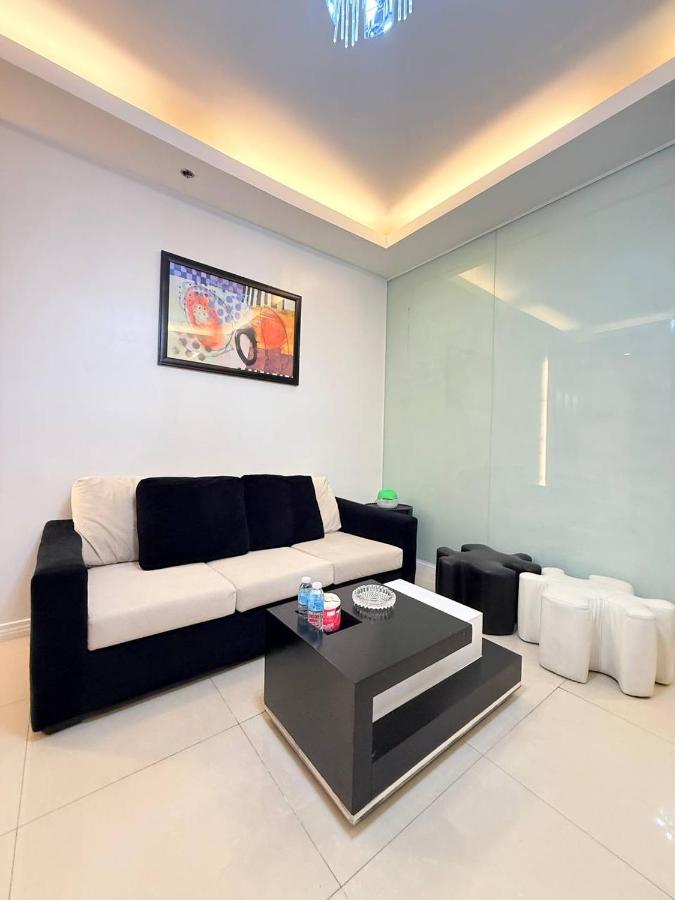 Appartamento con 1 Camera da Letto, Vista Mare e Balcone 