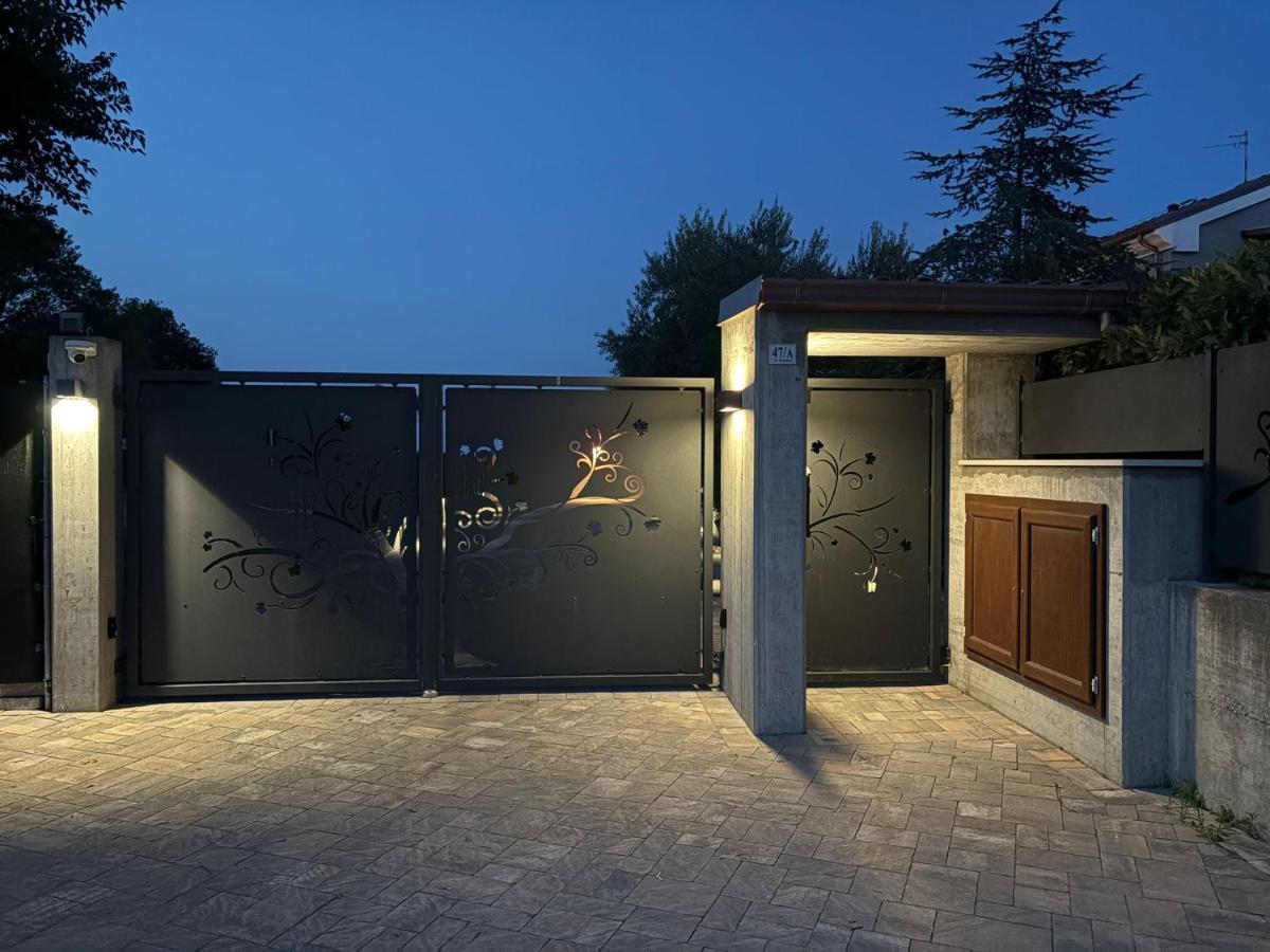 Scossicci Del Sole - Ferienwohnung Loreto