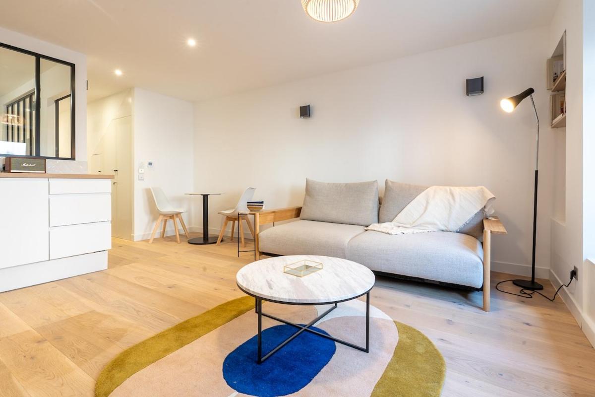 Cocoon in the Heart of Annecy & very close to the Lake - Chambres d'hôtes Annecy