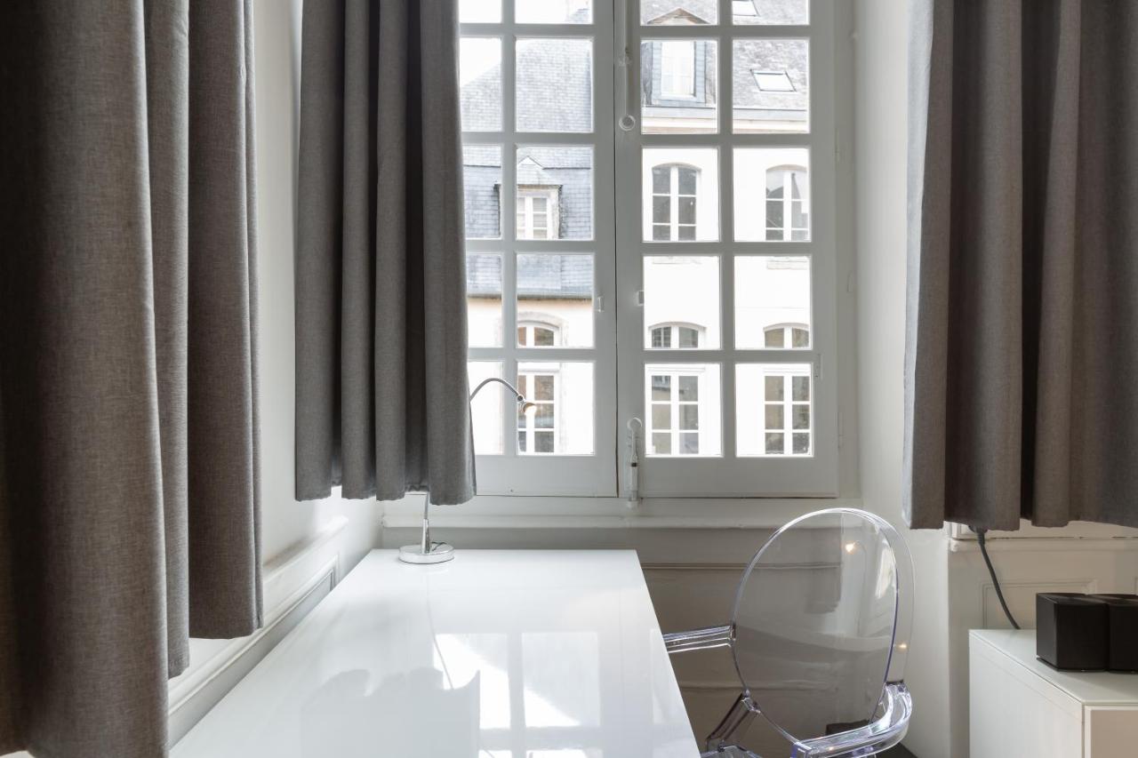 L'Horloge by Cocoonr - B&B