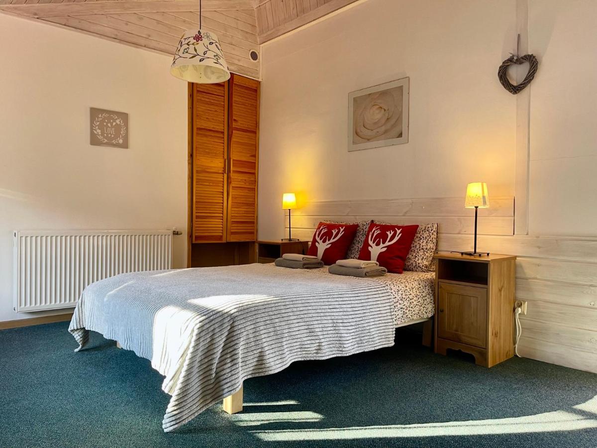 Habitación Triple con balcón