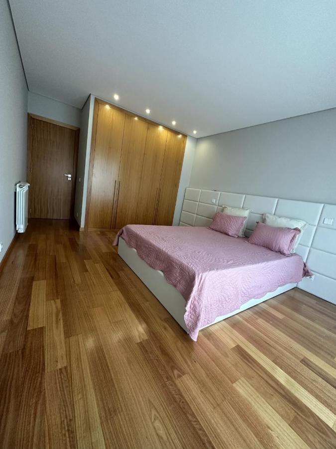 Luxury Modern Triplex Apartment - B&B Póvoa de Varzim