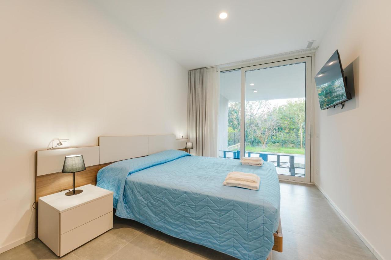 Le Residenze Di Zelo - Private Parking & Wi-Fi - B&B Mestre