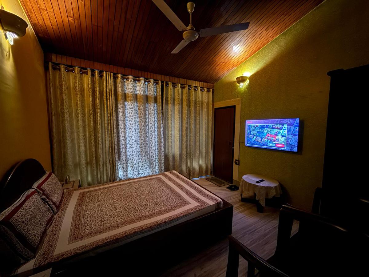 Camera Matrimoniale con Bagno Privato