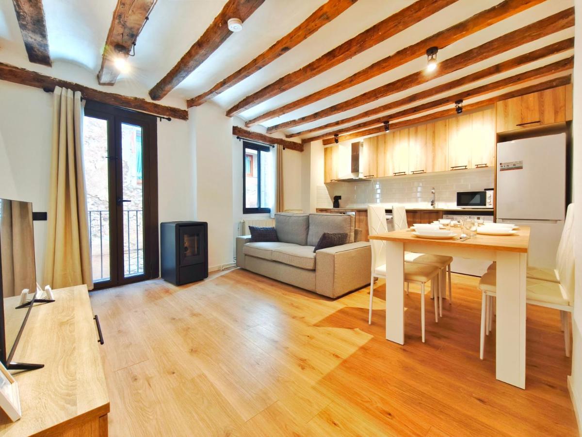 Casa en La Vila medieval de La Pobla de Lillet - B&B La Pobla de Lillet