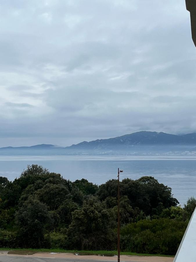 Loc A Machja Fiurita - Vue mer - Bed and Breakfast Pietrosella