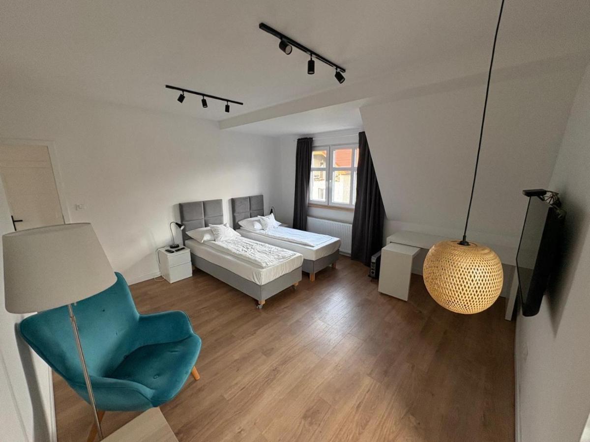 Two-Bedroom Deluxe Apartment with Balcony