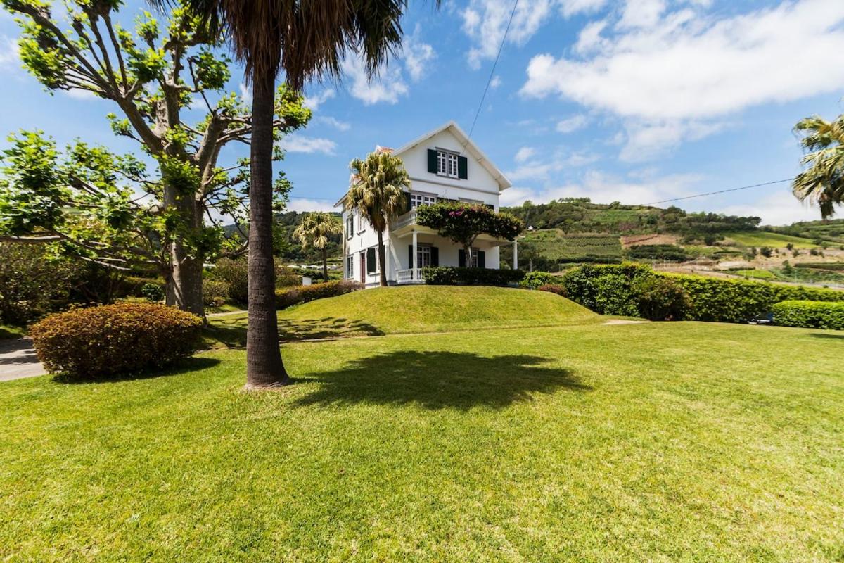 Luxury Vila Miramar - Chambres d'hôtes Vila Franca do Campo