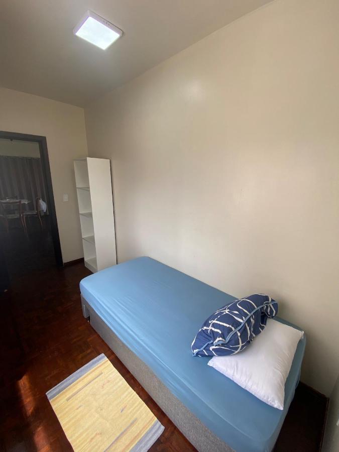 Centro de Tramandaí apto de 2 dormitótios na Av Fernandes Bastos - B&B Tramandaí