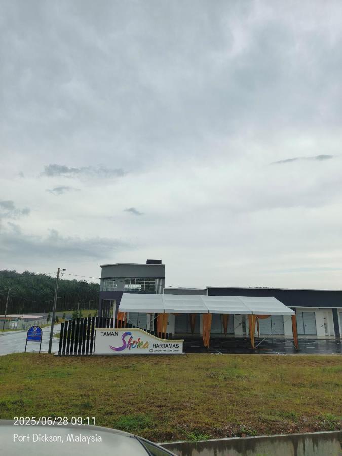 ng homestay port dickson, 10 mins to PUSASDA, Near to Pantai Cahaya Negeri, Muzium Tentera Darat, Near to Pantai Teluk Kemang - B&B Port Dickson