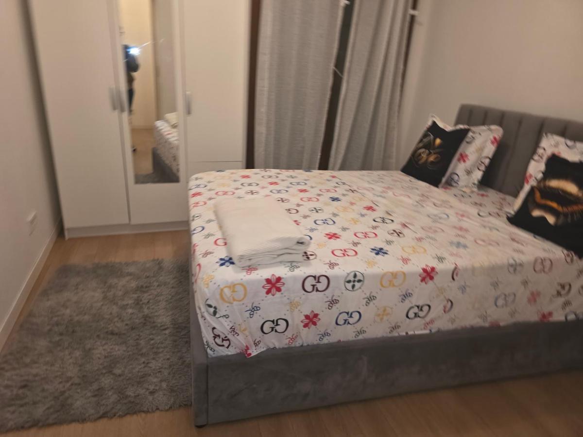 Le Repos Urbain-Grand T3 Cosy à 10 min de Paris & CDG - B&B La Courneuve