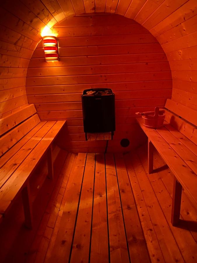 Lawendowa Kudowa - Apartamenty z dostępem do sauny i jacuzzi, z ogrodem blisko centrum - Chambres d'hôtes Kudowa-Zdrój