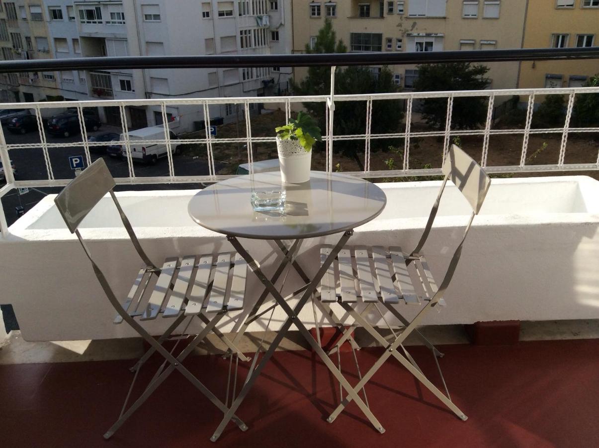 4U Lisbon IV Guesthouse Airport - B&B Lisbona