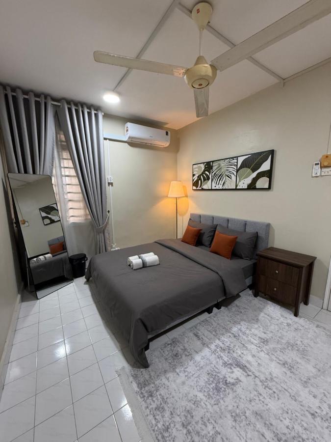 Casa Meyaw Homestay Pasir Gudang - Bed and Breakfast Pasir Gudang