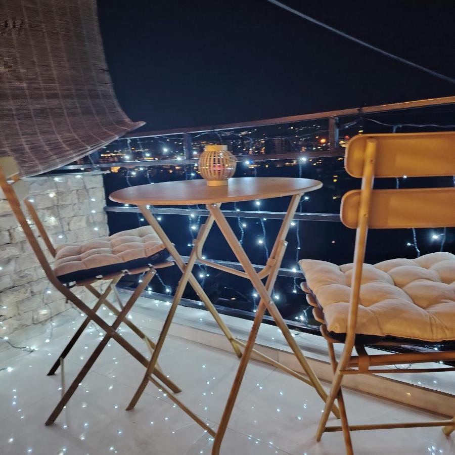 Skopje panoramic amazing view, full renovated - B&B Voǵani