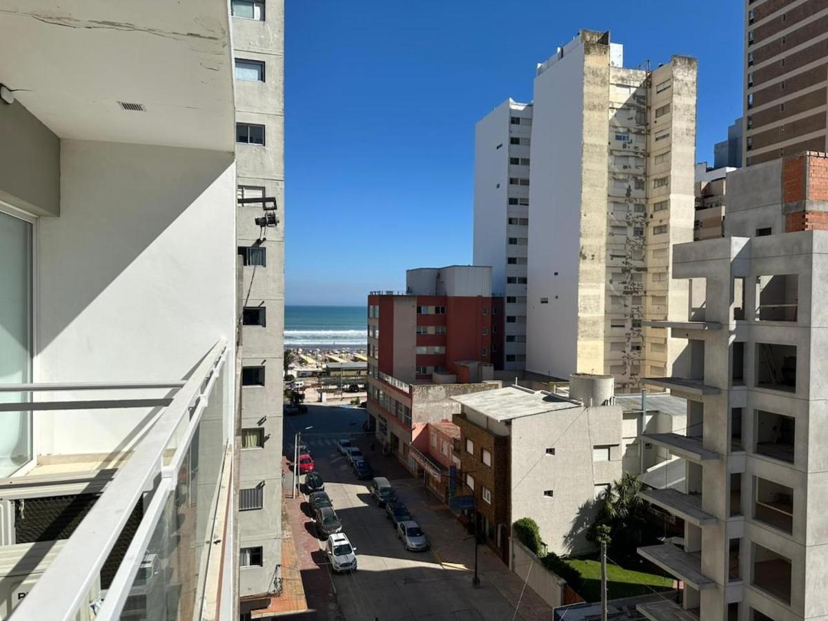 Depart a una cuadra de la playa, garaje, pileta - Ferienwohnung Necochea