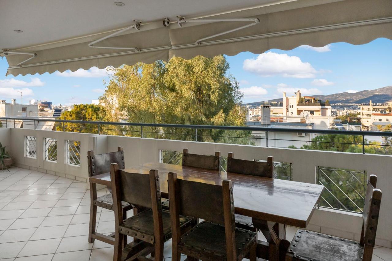 Cosy Relaxing Flat 60'' from Metro Station - B&B Atenas