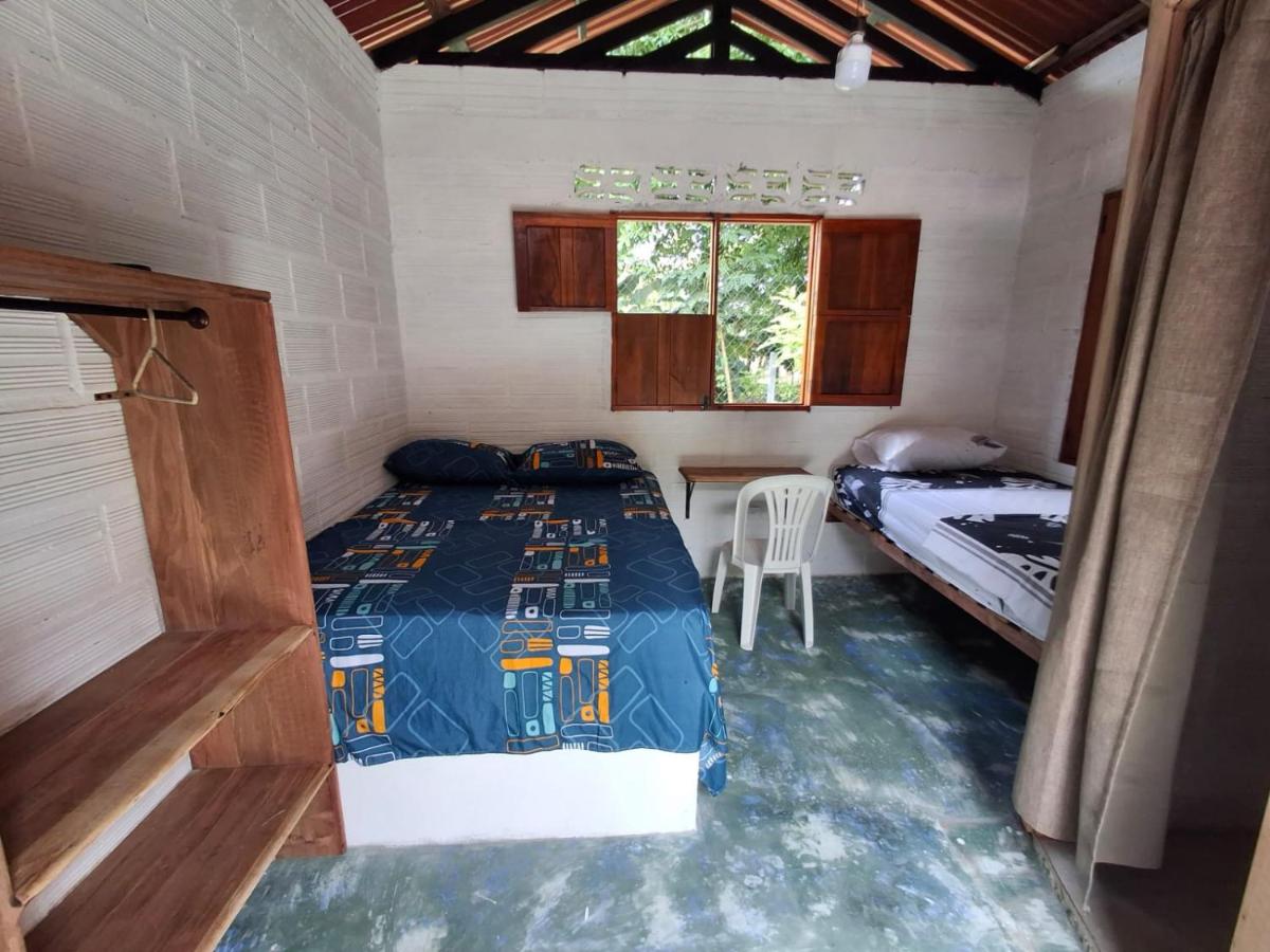 Camera Matrimoniale/Doppia con Letti Singoli con Bagno Privato