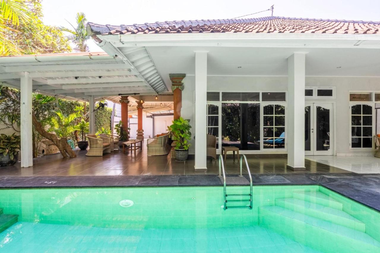 Alinta Villa 1 - Spacious Sanctuary - Bed and Breakfast Kelurahan Sanur