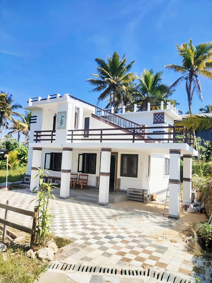 Johns Villa - B&B Ganapathivattam