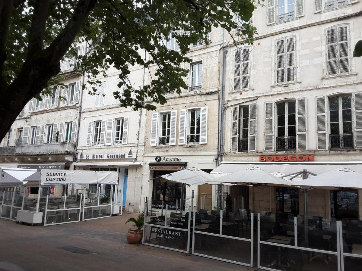 Sur Le Vieux Port Appartement Vue Sur Mer - Ferienwohnung