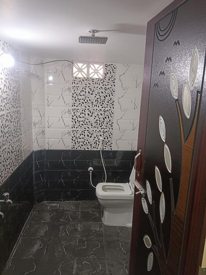 NJ Beach House 2BhK in Pondicherry with a beach view - B&B Puducherry