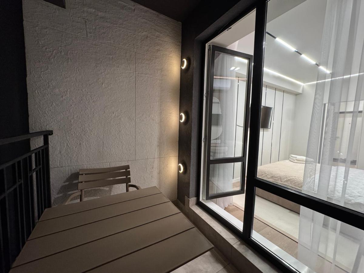 Luxury Apartment with Balcony - B&B Chișinău