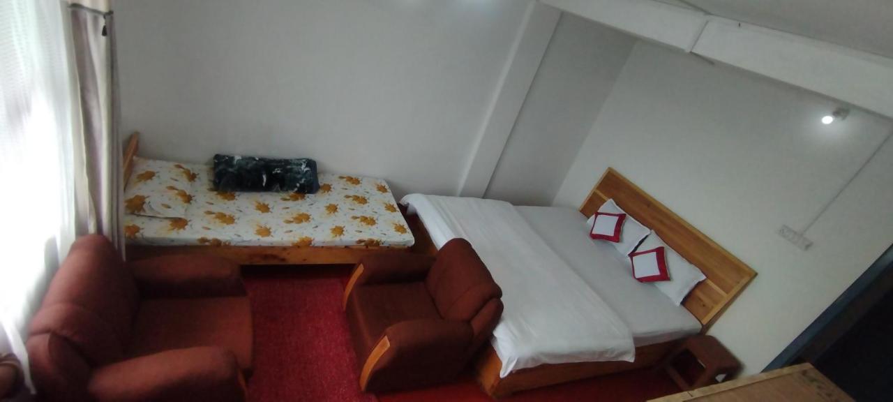 Travellers homestay - B&B Shillong