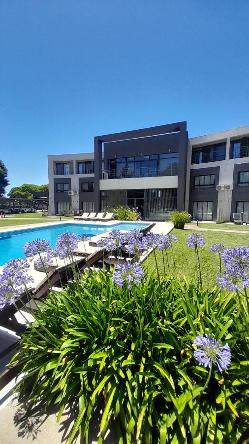 Carpinchos De Otamendi - B&B Campana