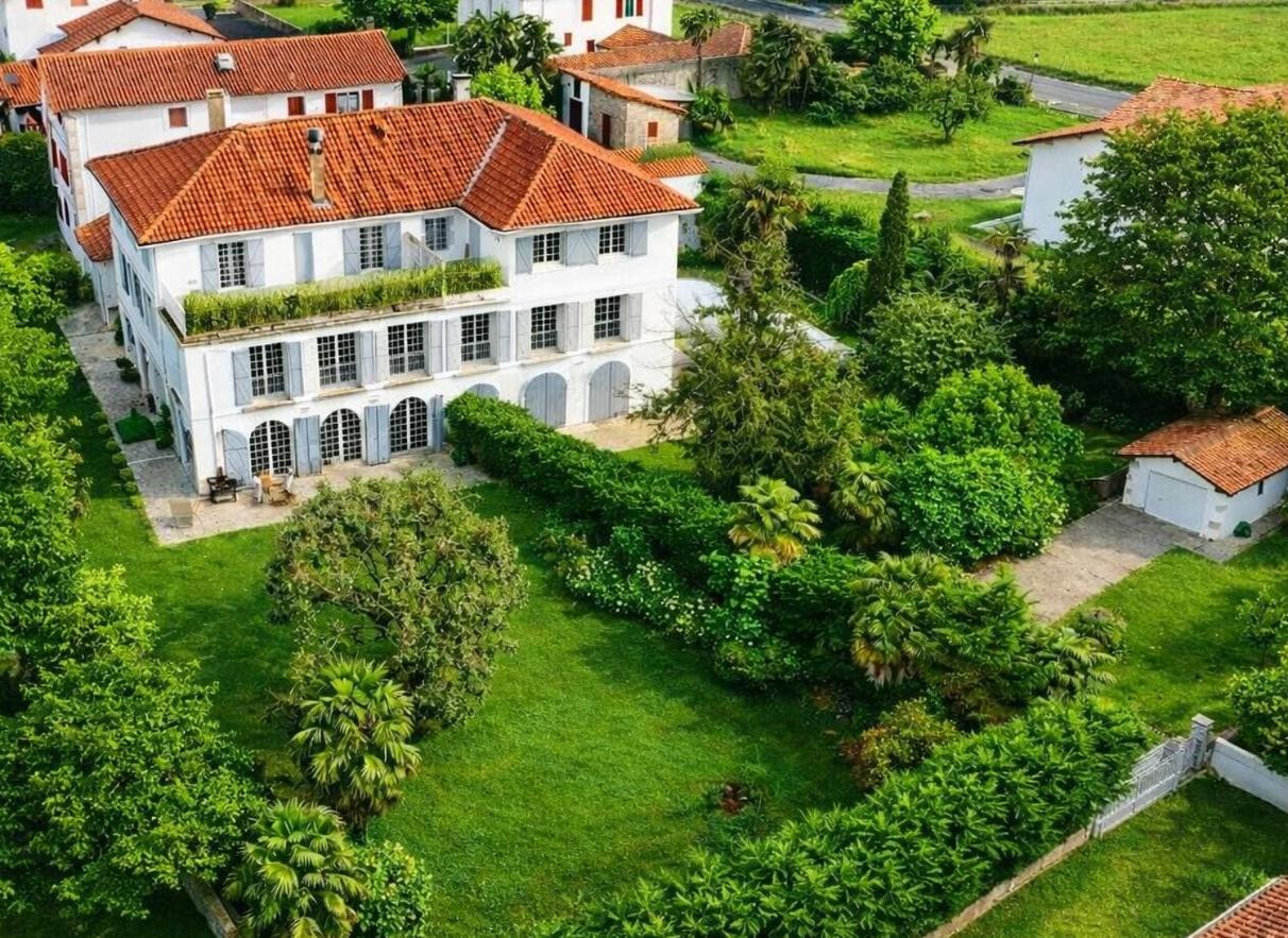 Magnifique 16 pers proche plage St-Jean - B&B Ascain