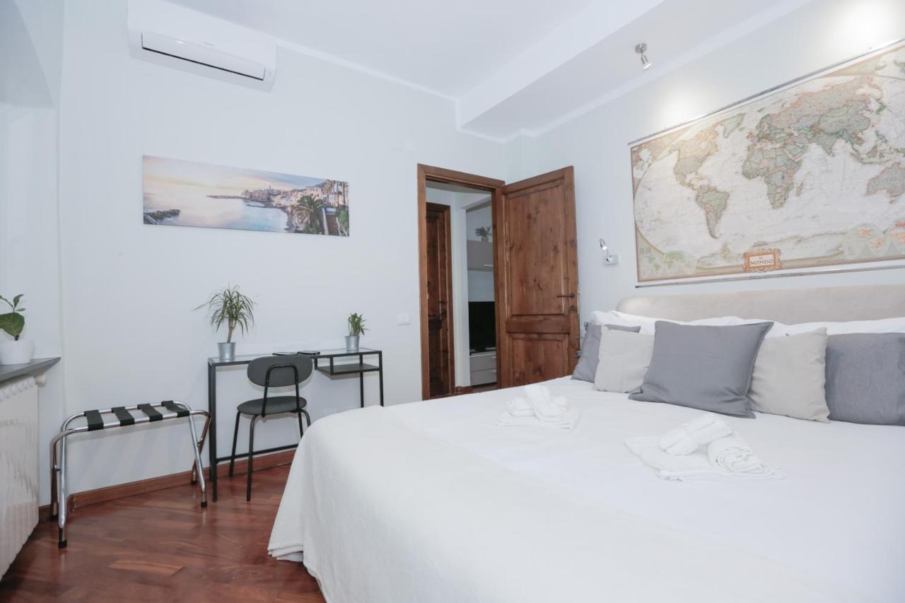 Brignole - metropolitana- AC - bilocale 3 posti letto - 1000 Mbps - TAO'S HOUSE 2 - B&B Genova