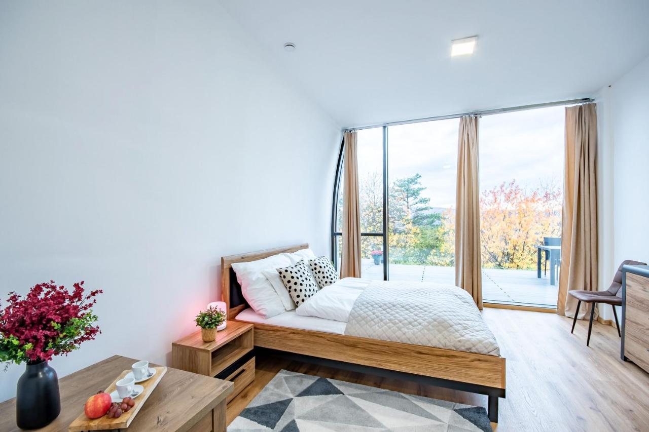 Üveghuta Vendégház - B&B Vágáshuta