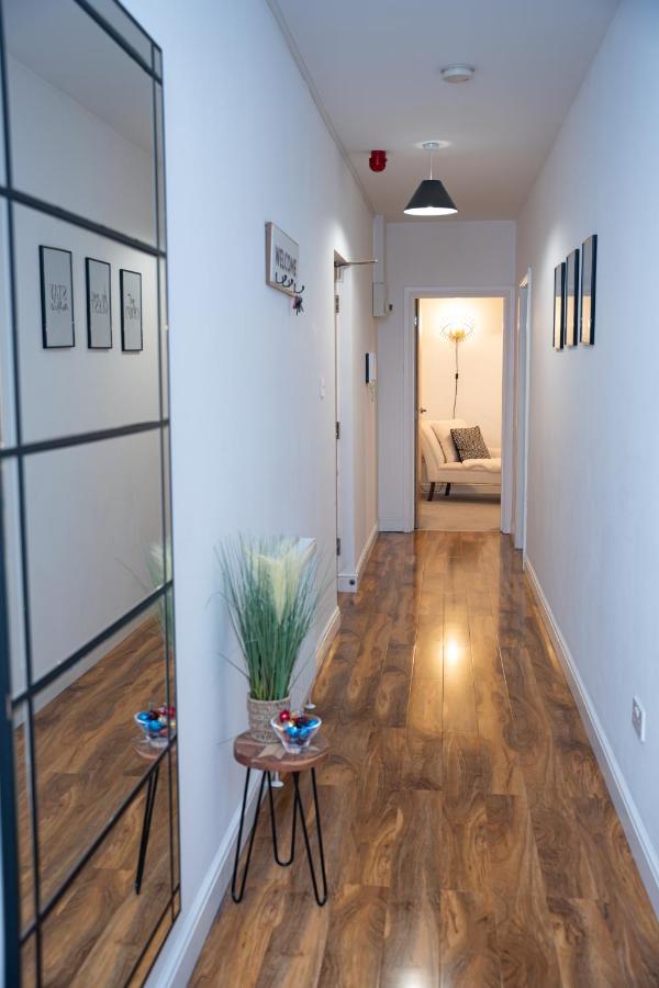 Easy Central Stay - Families, Work & Long Stays - B&B Great Yarmouth