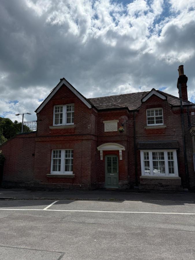 Station House-Hinton Admiral - B&B Christchurch