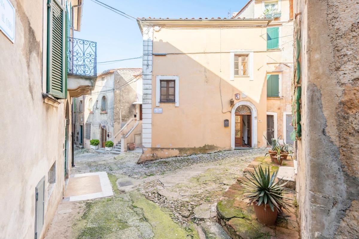 Dulcis in Borgo - B&B Santa Lucia