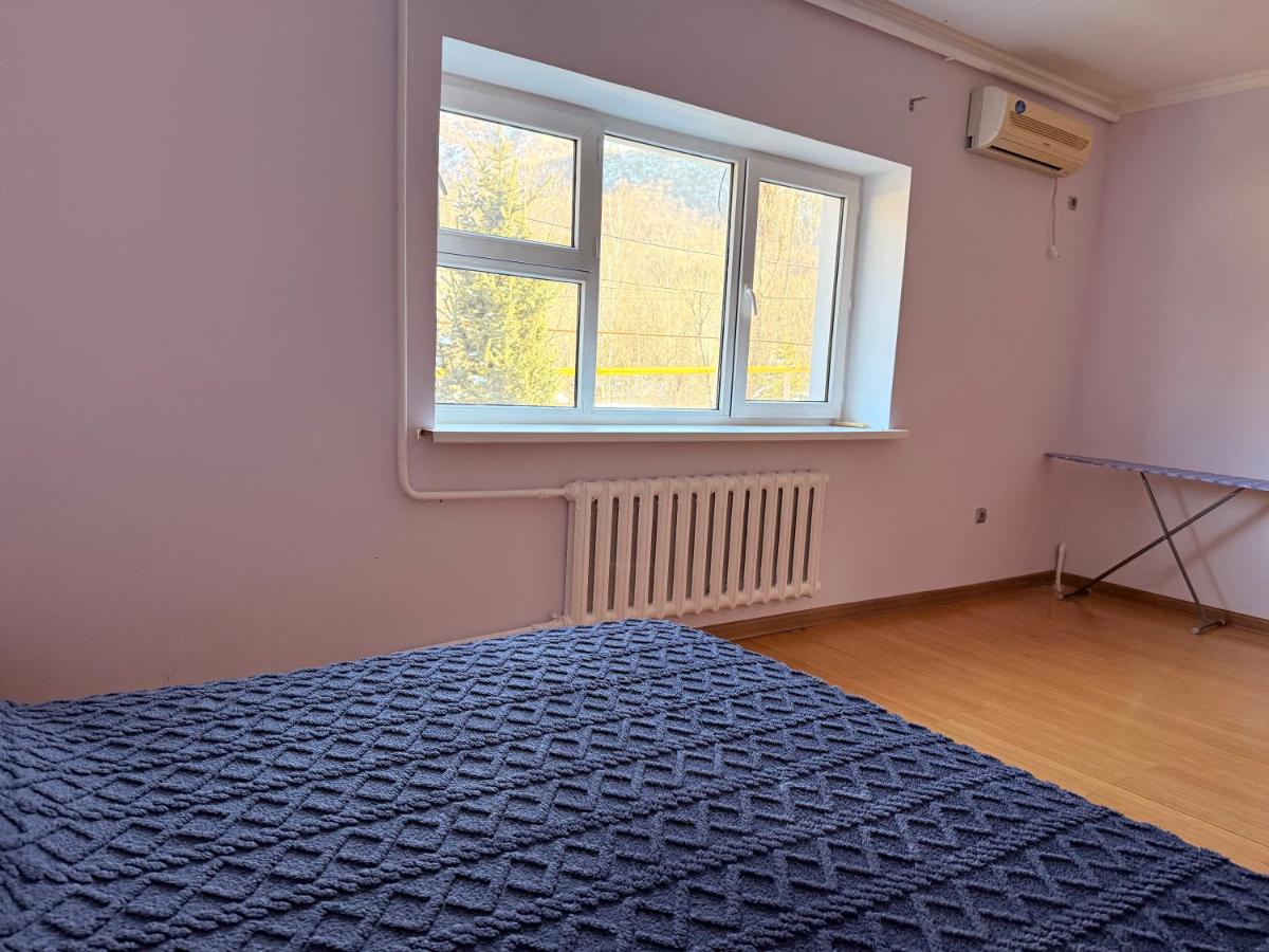 Medeu Villa - Chambres d’hôtes Almaty